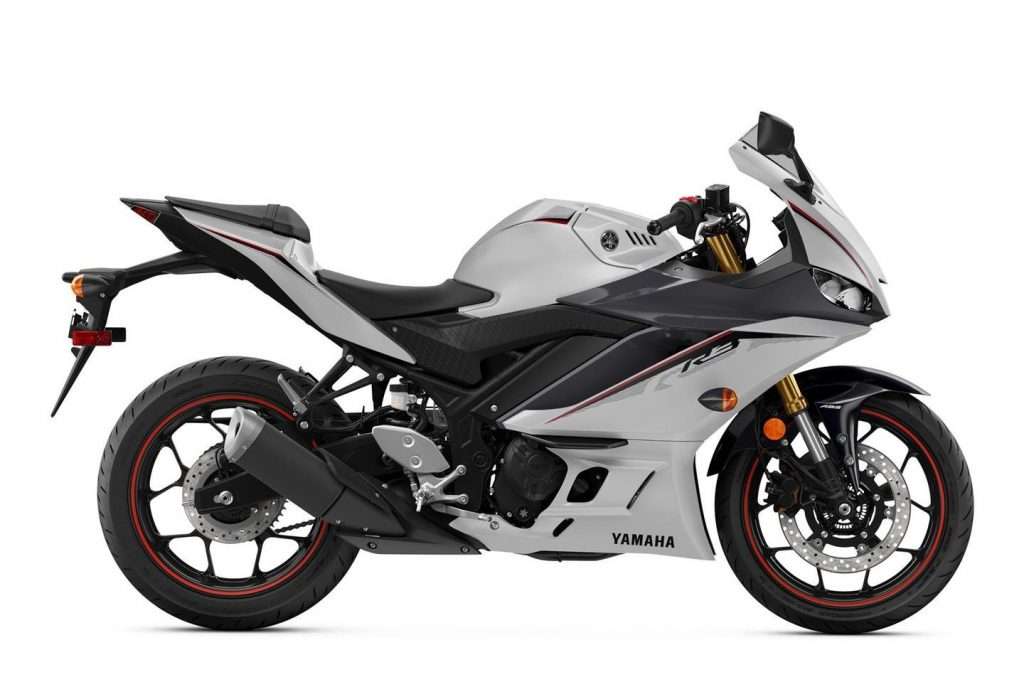 2020 Yamaha YZF-R3 is one of the best motorcycles for beginners